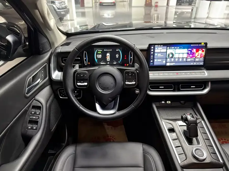 Great Wall gun 2024 2.4T Passenger Edition Automatic Diesel Four-wheel Drive Comfort Edition 2025 — миниатюра 3