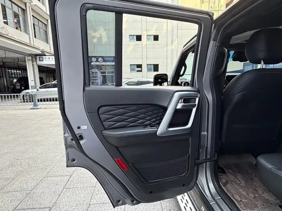 BAIC BJ40 Beijing Off-road BJ40 2022 2.0T Automatic 4WD Touring Tower Champion Edition 2022 — миниатюра 3