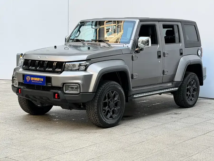 BAIC BJ40 Beijing Off-road BJ40 2022 2.0T Automatic 4WD Touring Tower Champion Edition 2022 — фото 1, купить с доставкой в Москву