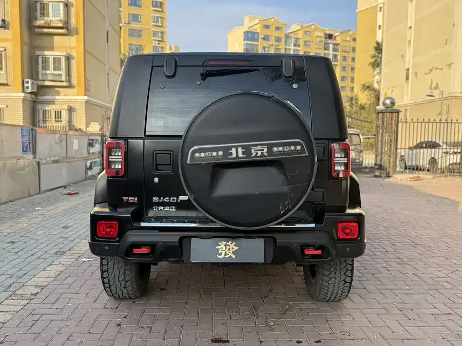 BAIC BJ40 Beijing Off-road BJ40 2021 2.0D Automatic 4WD Blade Hero Edition Knight Edition 2022 — миниатюра 4