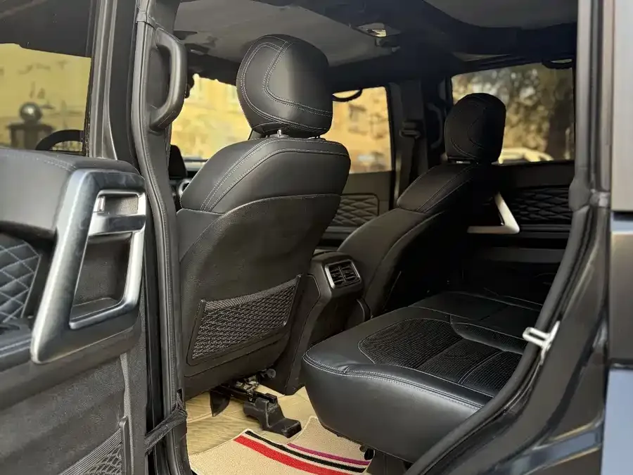 BAIC BJ40 Beijing Off-road BJ40 2021 2.0D Automatic 4WD Blade Hero Edition Knight Edition 2022 — миниатюра 5