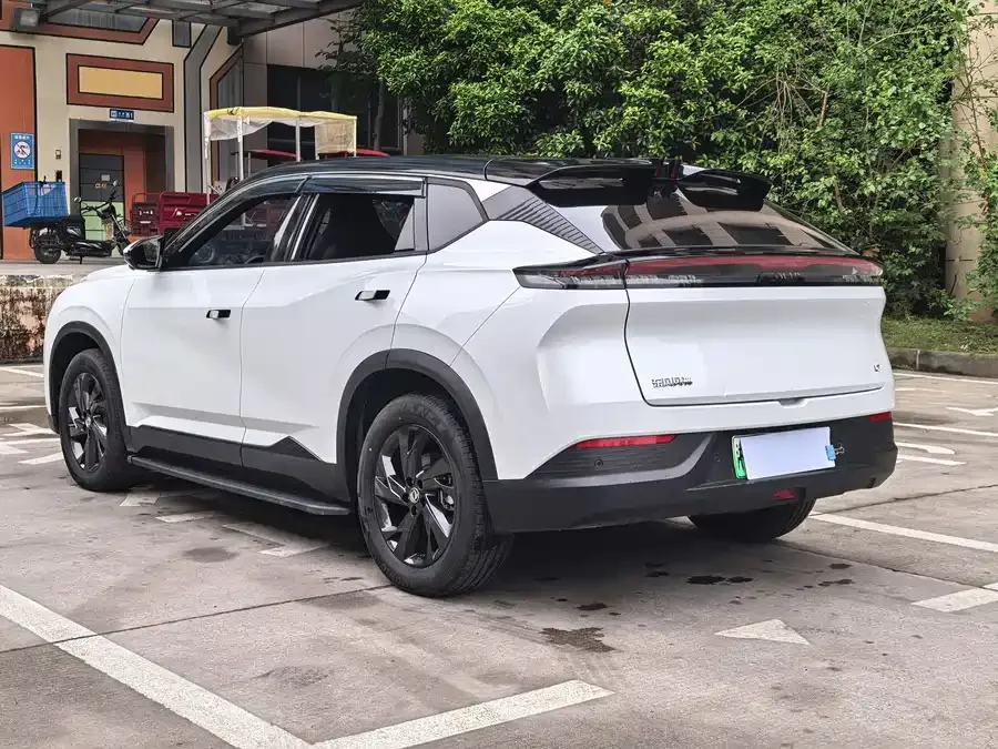 Dongfeng L7 Dongfeng Fengshen L7 2025 518 Enjoyable Champion Edition 2025 — миниатюра 5