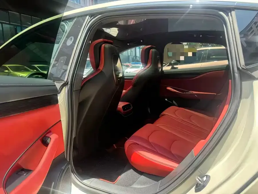 Xiaomi SU7 Xiaomi SU7 2024 rear-wheel drive long-range smart driving version 2025 — миниатюра 2