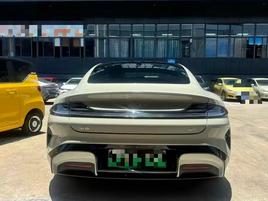 Xiaomi SU7 Xiaomi SU7 2024 rear-wheel drive long-range smart driving version 2025 — миниатюра 5