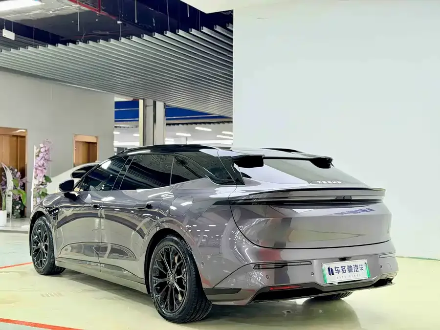 Zeekr 007GT Zeekr 007GT 2025 Long-Range Rear-Wheel Drive Smart Driving Edition 100kWh 2025 — миниатюра 2