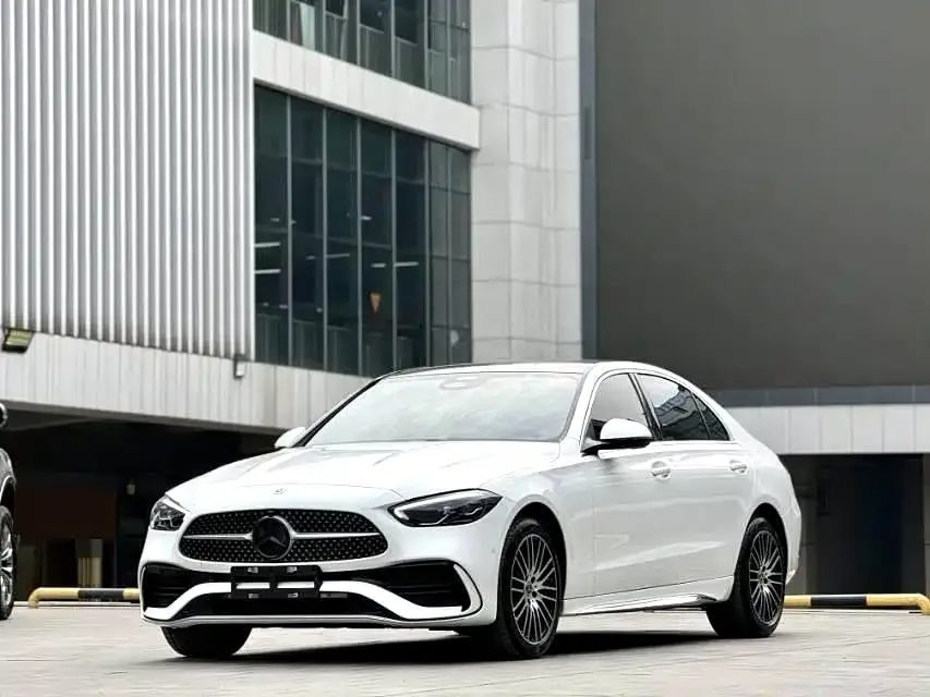 Mercedes-Benz Class C 2024