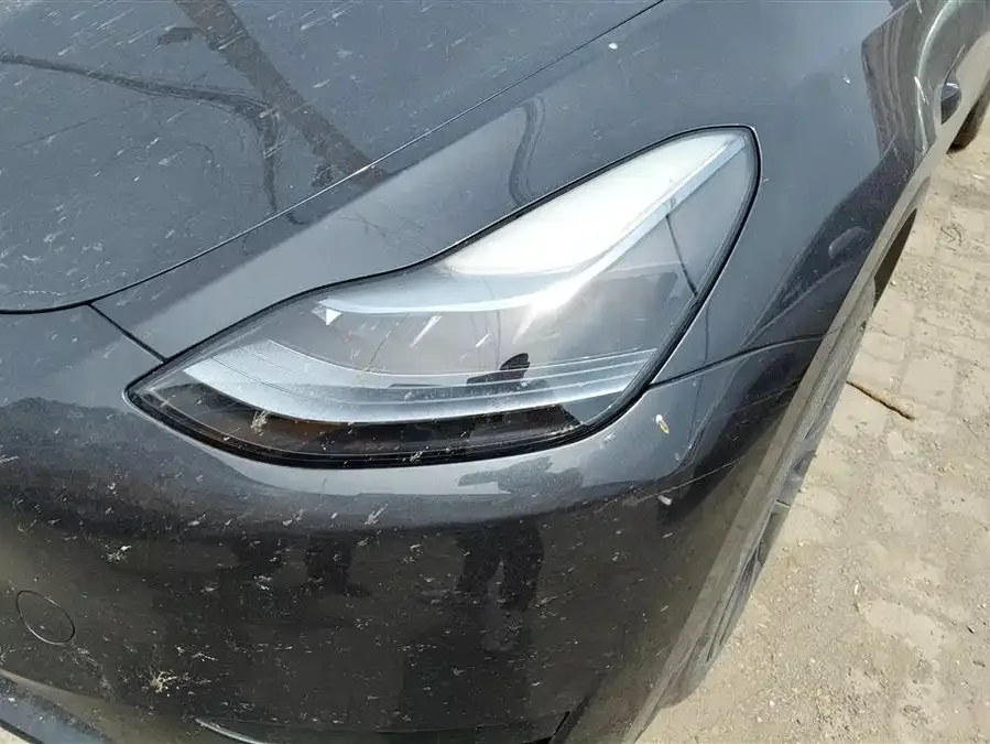 Tesla Model Y Model Y 2024 rear-wheel drive version 2024 — миниатюра 5