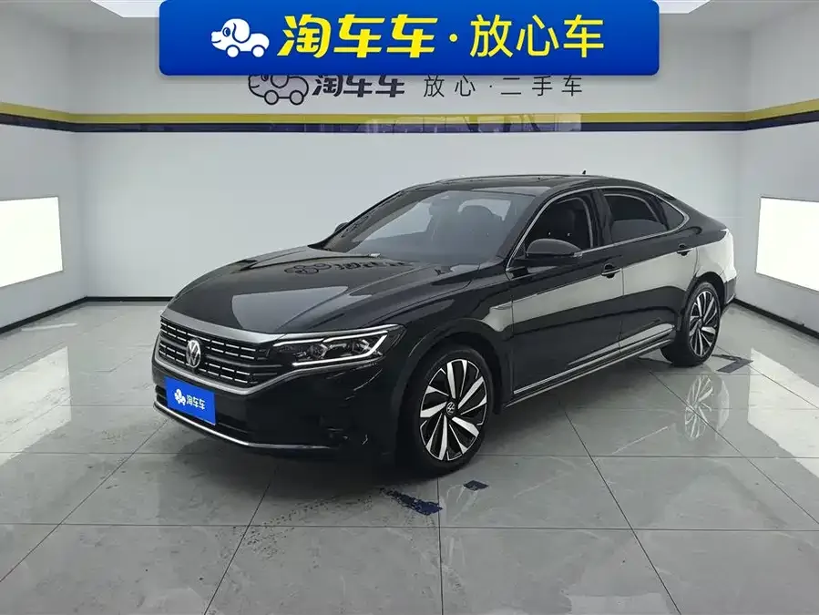 Volkswagen Passat Passat 2022 330TSI Premium Edition 2022 — фото 1, купить с доставкой в Москву
