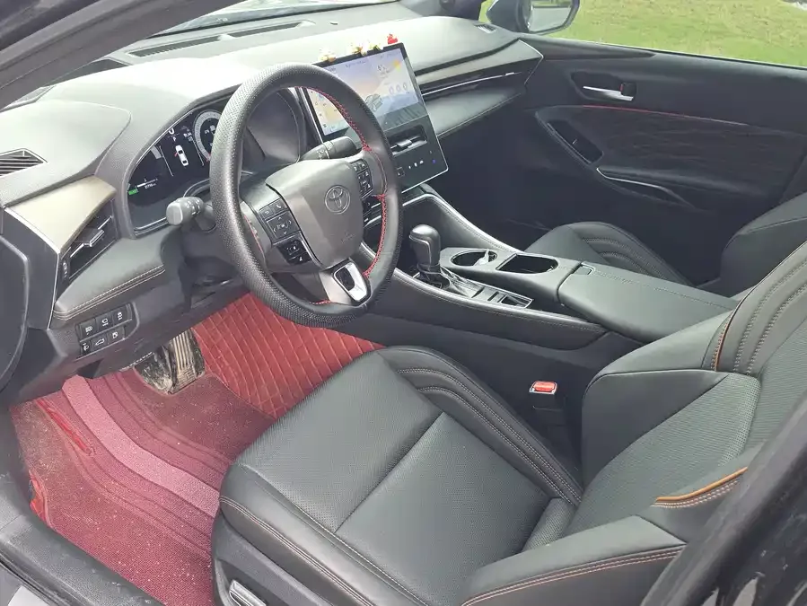 Toyota Avalon 2024 Avalon Hybrid 2.5L XLE Premium Edition 2024 — миниатюра 4