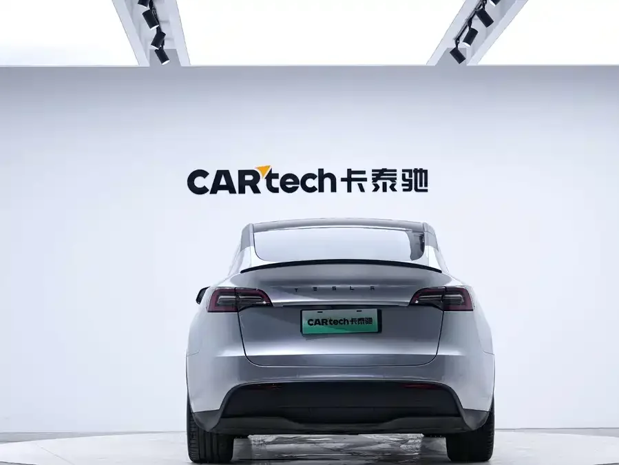 Tesla Model Y Model Y 2022 rear-wheel drive version 2022 — миниатюра 2
