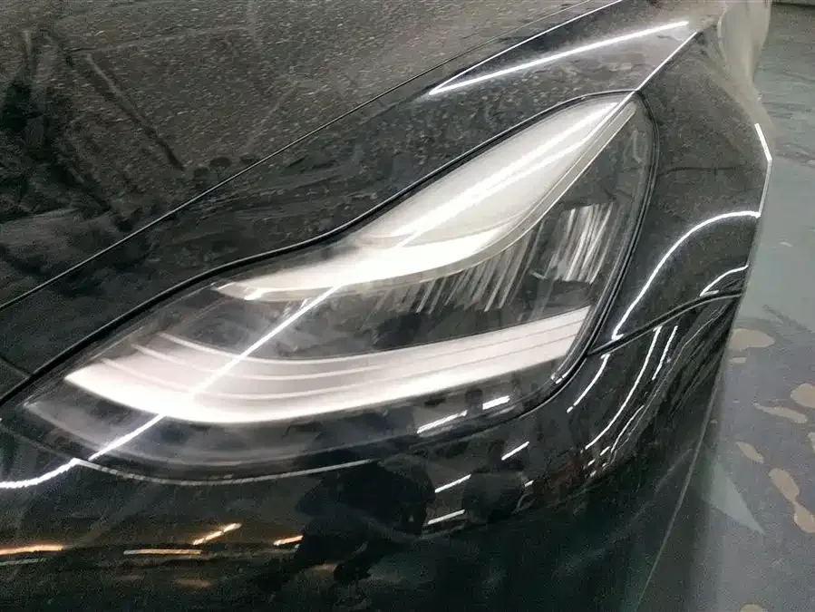Tesla Model 3 Model 3 2022 rear-wheel drive version 2023 — миниатюра 2