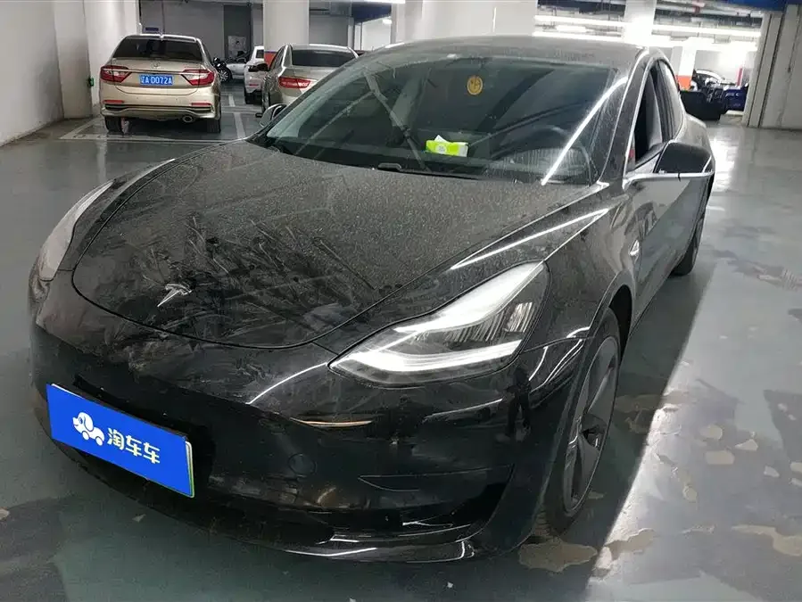 Tesla Model 3 2023