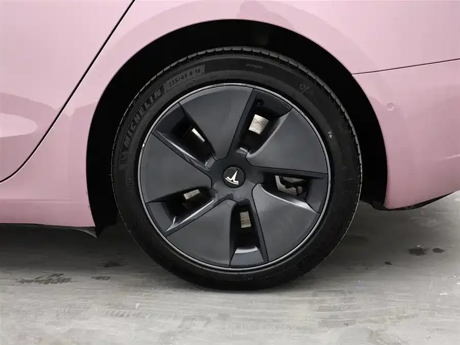 Tesla Model 3 Model 3 2022 rear-wheel drive version 2023 — миниатюра 3