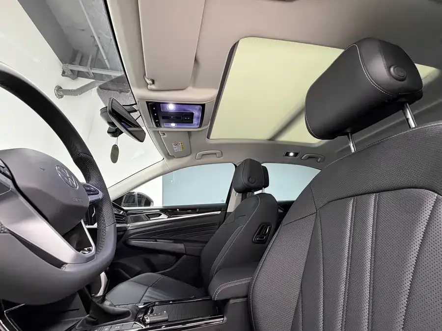 Volkswagen Passat Passat 2025 Outstanding Model 330TSI Starry Sky Elite Edition 2025 — миниатюра 5