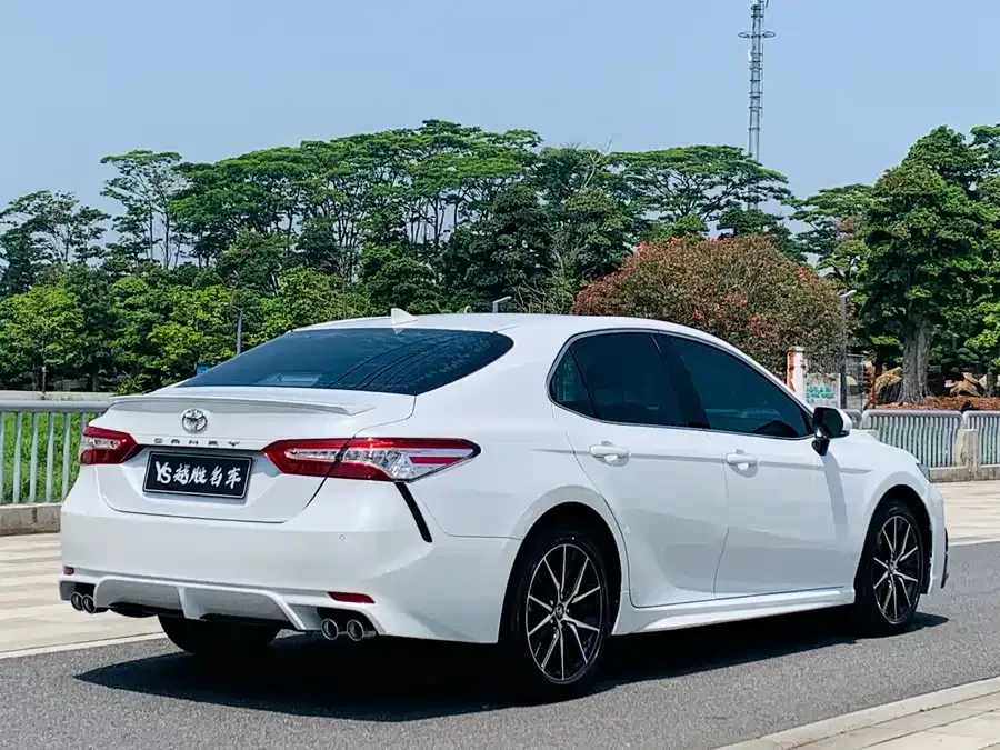 Toyota Camry Camry 2021 2.0S Advanced Edition 2022 — миниатюра 2