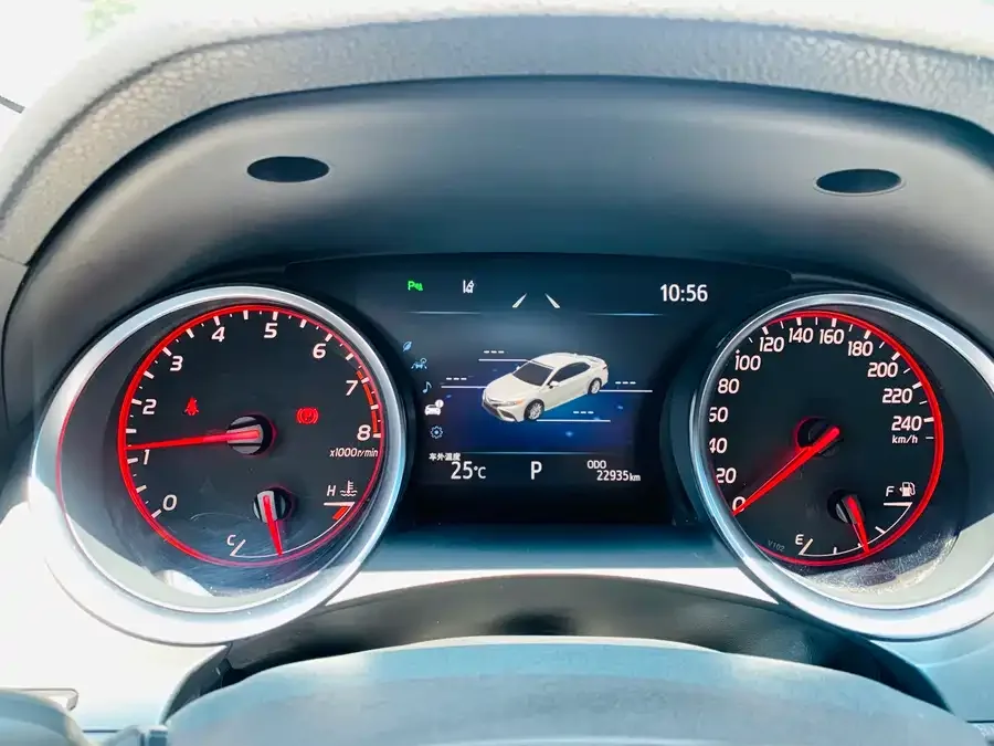 Toyota Camry Camry 2021 2.0S Advanced Edition 2022 — миниатюра 4