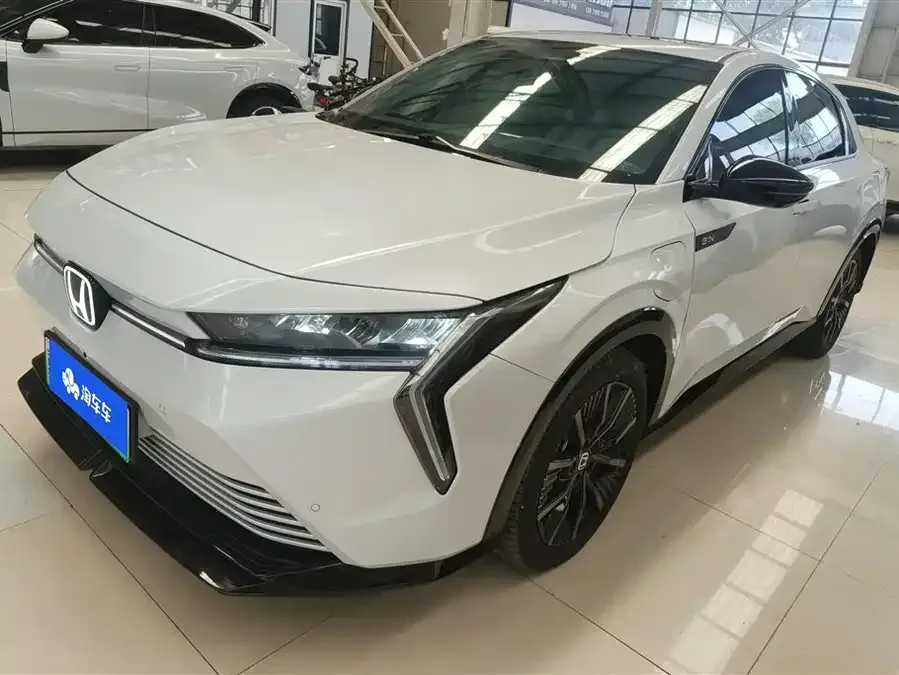Honda hunting light e:NS2 2025