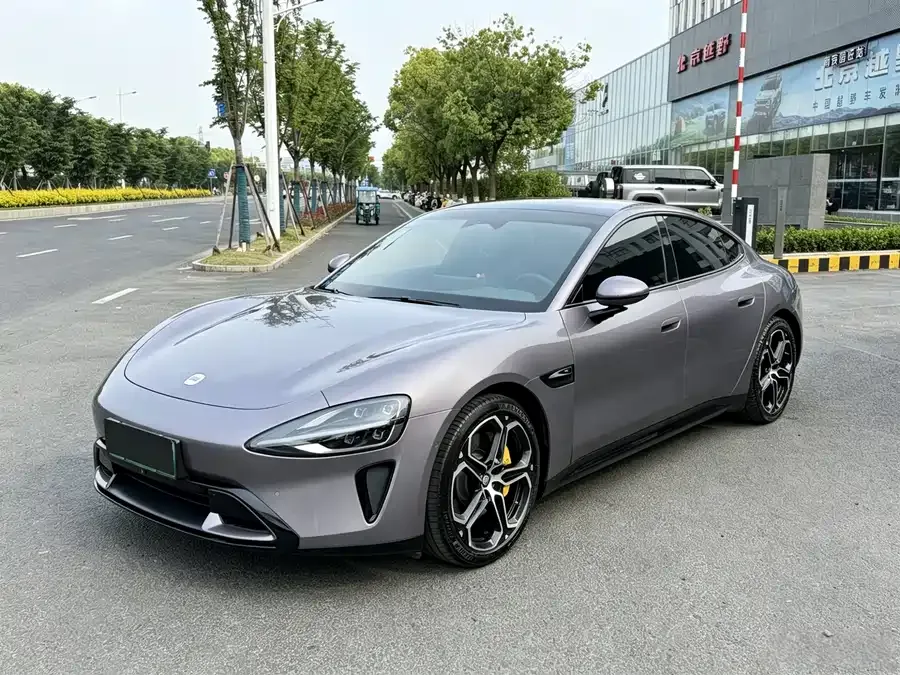 Xiaomi SU7 2025