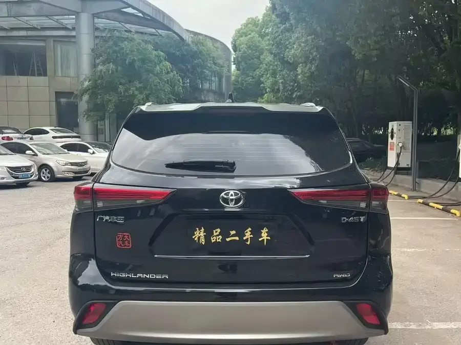 Toyota Highlander Highlander 2022 380T 4WD Luxury Edition 7 Seaters 2024 — миниатюра 5