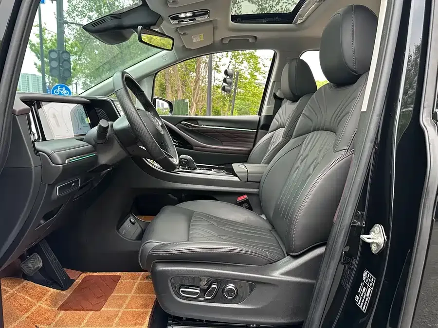 GAC Trumpchi M8 Trumpchi M8 2024 Master Series 400T Supreme Edition 2023 — миниатюра 2