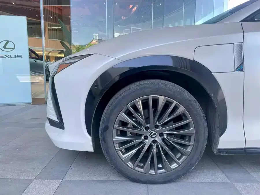 Lexus RZ 2023 450e 4WD Vertical Edition 2023 — миниатюра 4