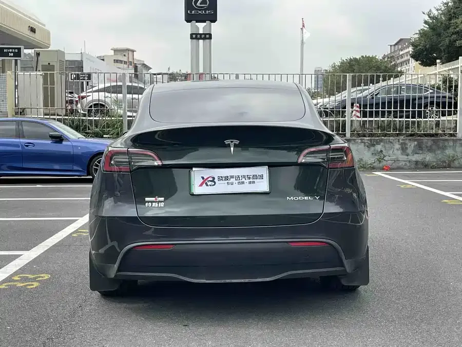 Tesla Model Y Model Y 2024 rear-wheel drive version 2024 — миниатюра 2
