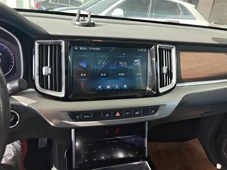 Hongqi HS7 Hongqi HS7 2022 3.0T Automatic 4WD Zhilian Flagship Chang Edition Five Seaters 2023 — миниатюра 4