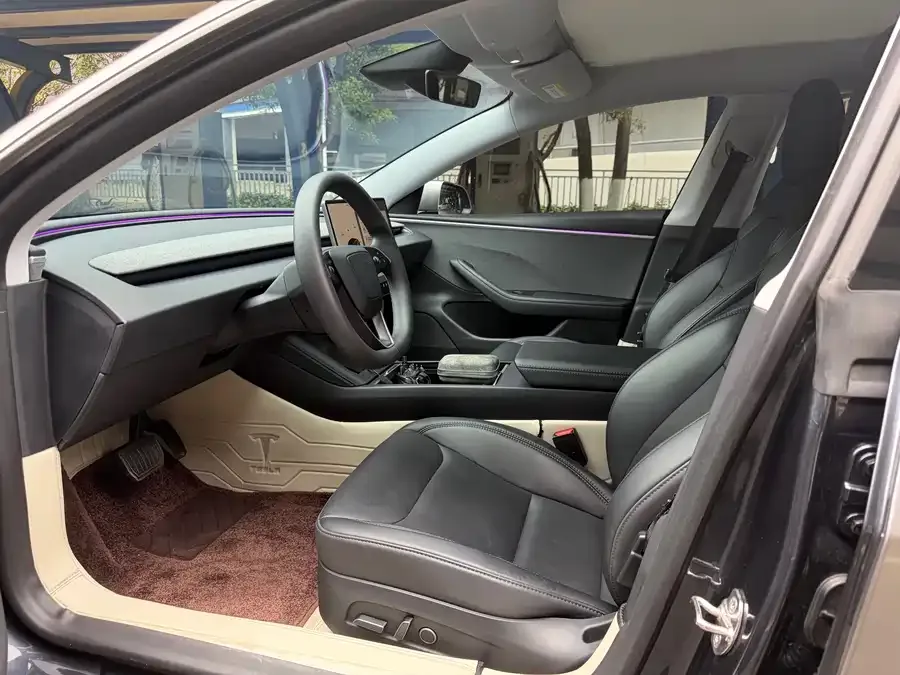 Tesla Model 3 Model 3 2023 rear-wheel drive version 2024 — миниатюра 4