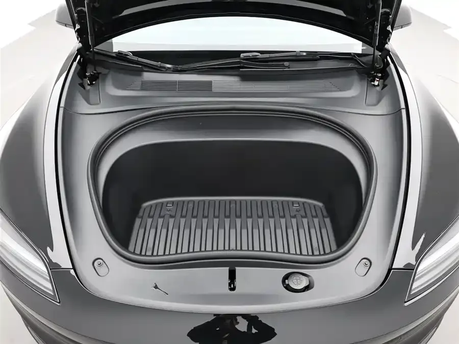 Tesla Model 3 Model 3 2023 rear-wheel drive version 2024 — миниатюра 5