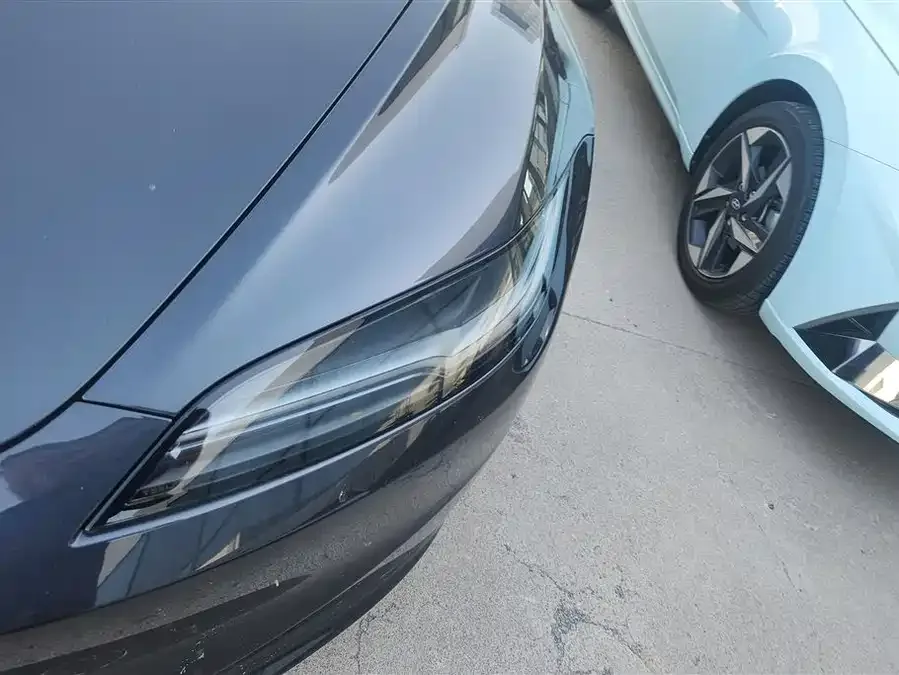 Tesla Model 3 Model 3 2023 rear-wheel drive version 2024 — миниатюра 5