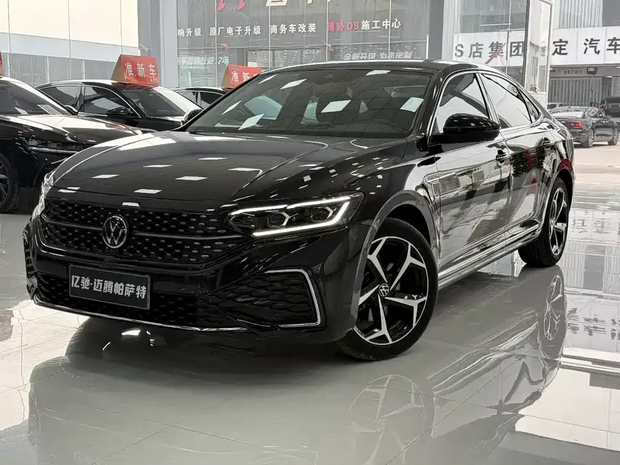 Volkswagen Passat 2024