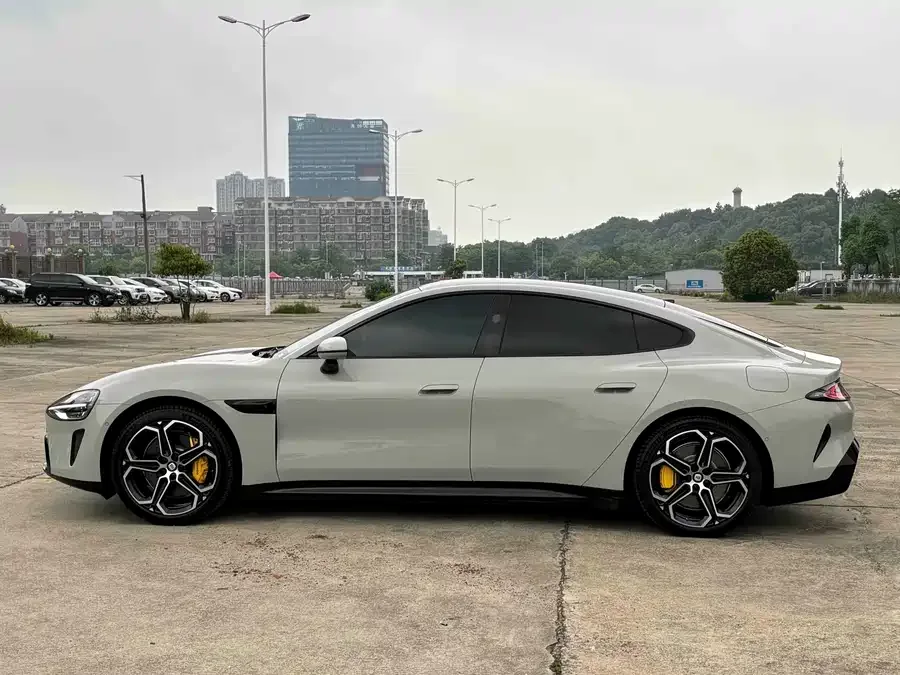 Xiaomi SU7 Xiaomi SU7 2024 rear-wheel drive standard founding edition 2025 — миниатюра 5