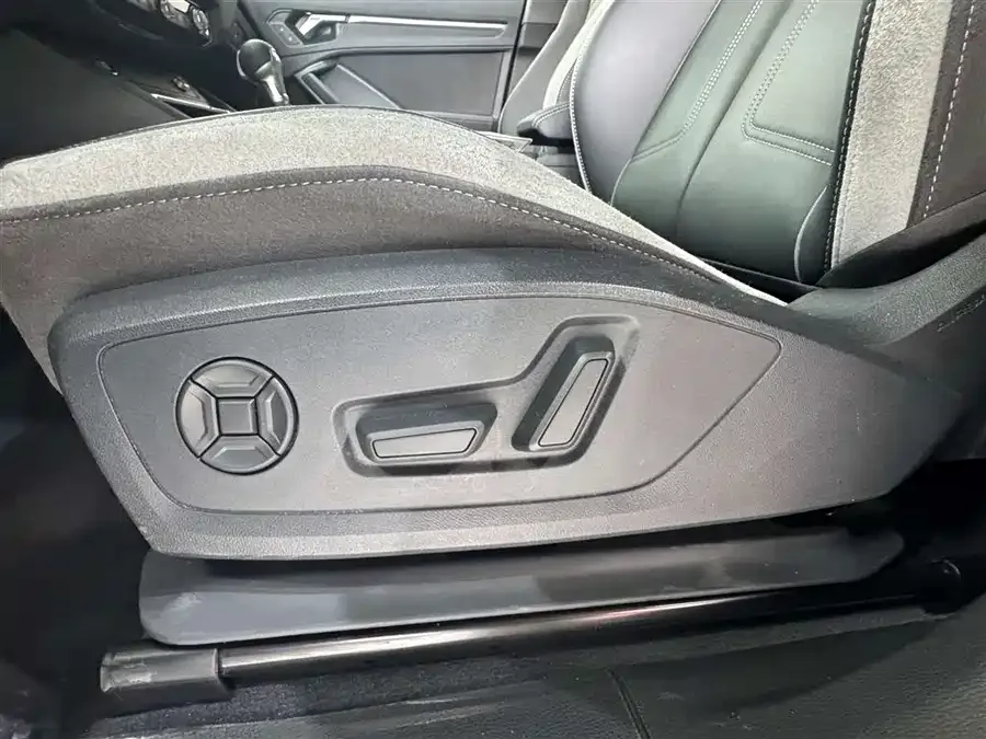 Audi Q3 2024 35 TFSI Fashion Dynamic Edition 2024 — миниатюра 5