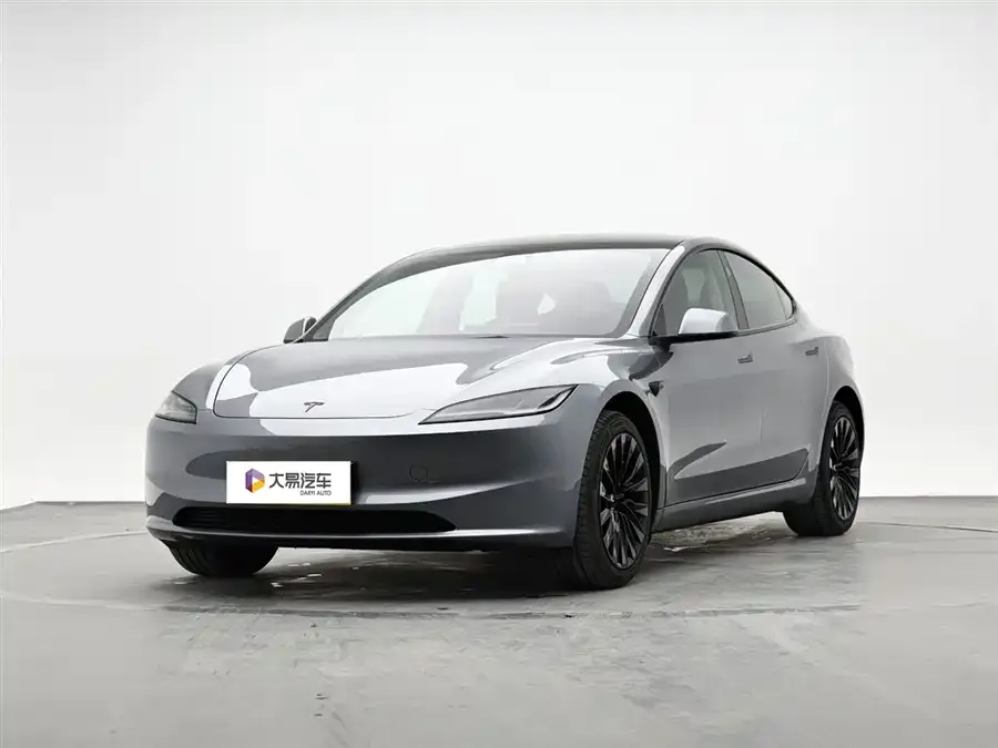 Tesla Model 3 2026