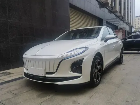 Hongqi E-QM5 2026 buy in Moscow
