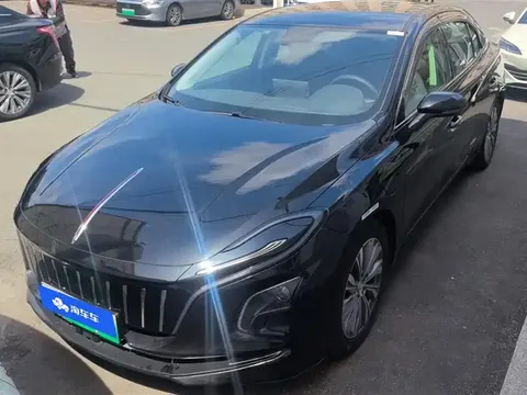 Hongqi E-QM5 2024 buy in Moscow