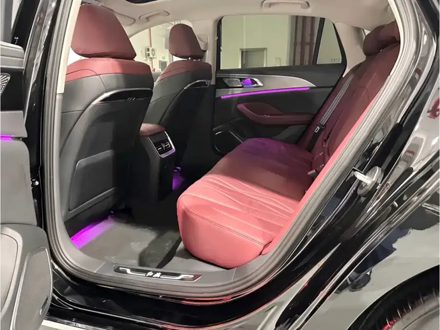 Hongqi H5 Hongqi H5 2023 2.0T Automatic Intelligent Connection Flagship Edition 2022 — миниатюра 4