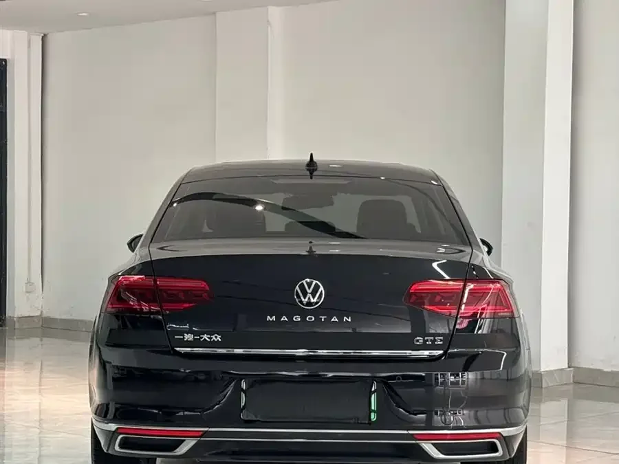 Volkswagen Magotan GTE plug-in hybrid Magotan GTE plug-in hybrid 2022 GTE luxury model 2022 — миниатюра 3