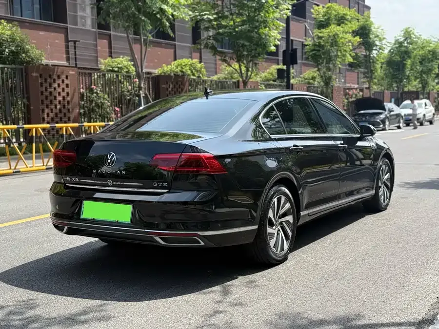 Volkswagen Magotan GTE plug-in hybrid Magotan GTE plug-in hybrid 2020 GTE luxury model 2022 — миниатюра 4