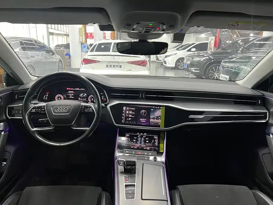Audi A7L 2024 45TFSI S-line Dream Flow Crystal Set 2023 — миниатюра 3