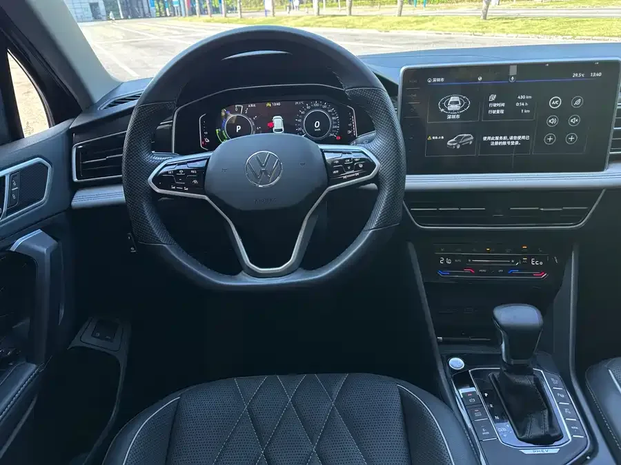 Volkswagen Tiguan L New Energy Tiguan L New Energy 2023 430PHEV Plug-in Hybrid Premium Edition 2023 — миниатюра 3