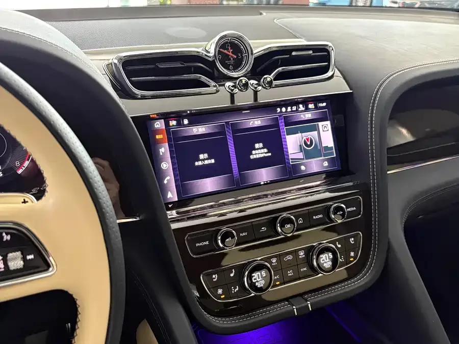 Bentley Bentayga Bentayga 2022 4.0T V8 2022 — миниатюра 4