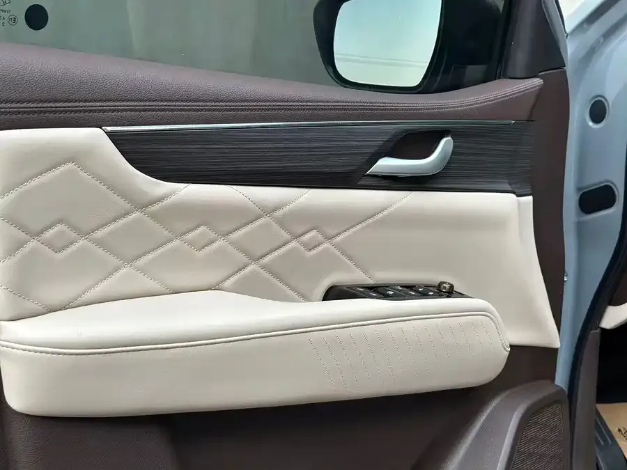 Dongfeng Ruiqi 7 Ruiqi 7 2022 2.3T automatic four-wheel drive diesel flagship model M9T 2022 — миниатюра 4