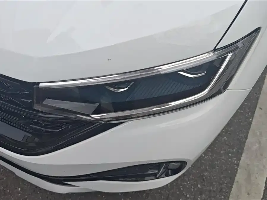Volkswagen Tayron X Tanyue X 2023 330TSI 2WD Premium High-Energy Edition 2023 — миниатюра 2