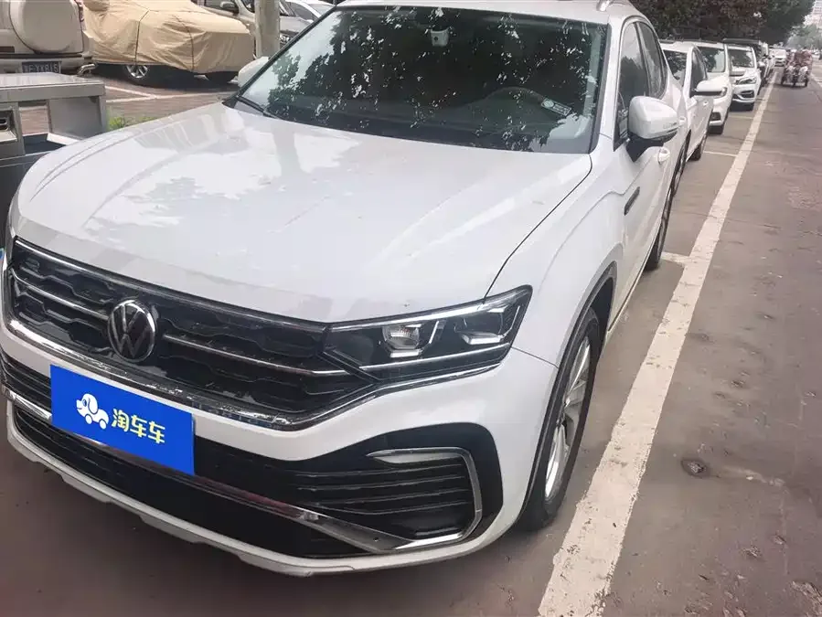 Volkswagen Tayron X Tanyue X 2020 330TSI 2WD Premium Intelligent Edition 2023 — фото 1, купить с доставкой в Москву