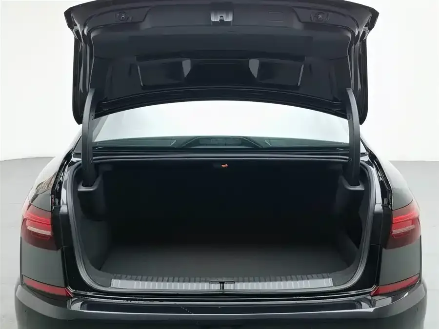 Volkswagen Passat New Energy Passat New Energy 2020 430PHEV Hybrid Elite Edition National V 2022 — миниатюра 2