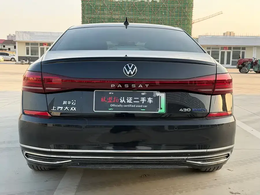 Volkswagen Passat New Energy Passat New Energy 2022 430PHEV Hybrid Luxury Edition 2022 — миниатюра 2