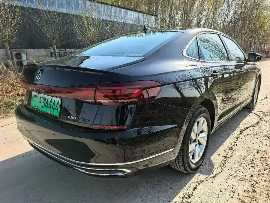 Volkswagen Passat New Energy Passat New Energy 2025 430PHEV Hybrid Business Edition 2026 — миниатюра 4