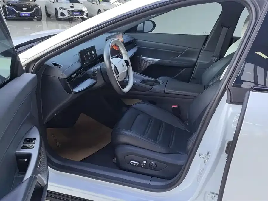 Dongfeng e007 e007 2024 pure electric 530 Ruyi version 2024 — миниатюра 3