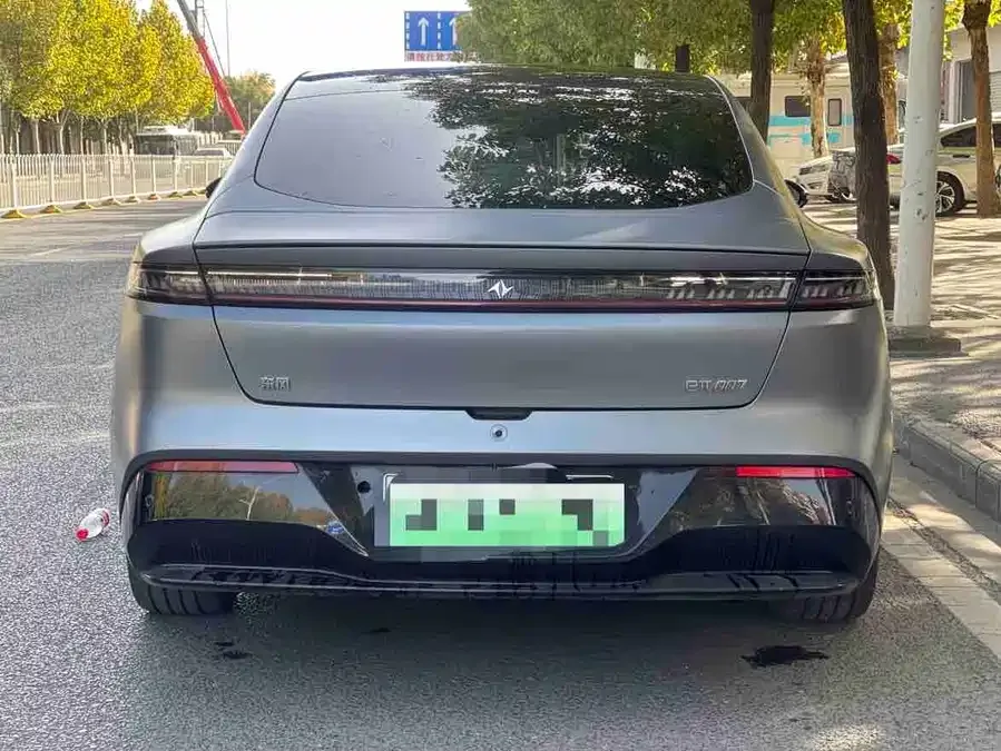 Dongfeng e007 e007 2024 pure electric 540 four-wheel drive Max version 2024 — миниатюра 5